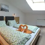 Stockingbauer *